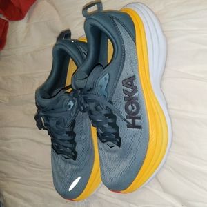Men's Hoka Bondi 8 Size 8.5D